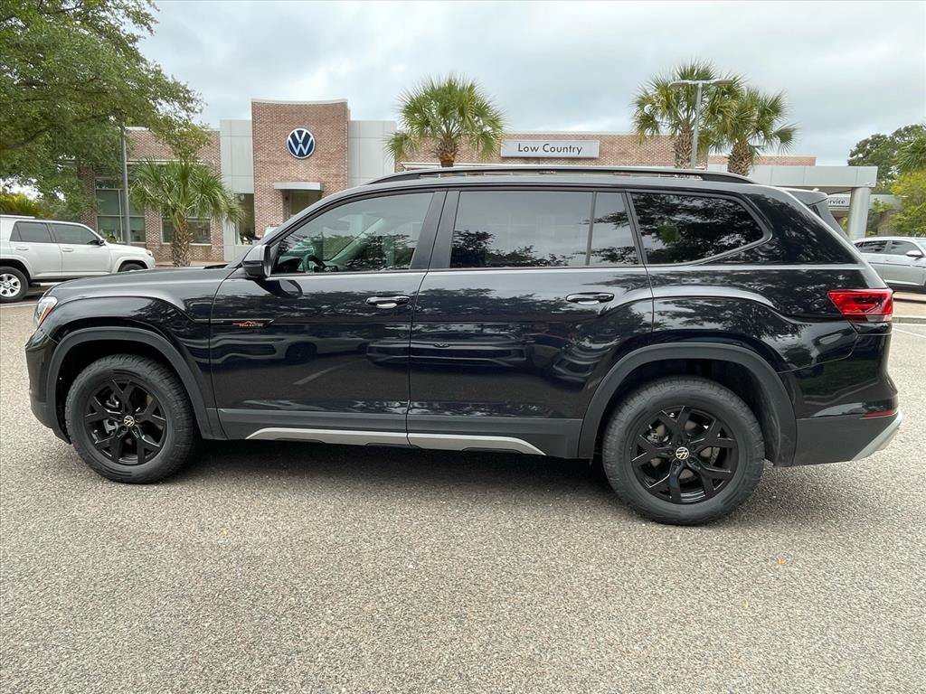 New 2026 Volkswagen Atlas Peak Edition AWD/4WD image 23