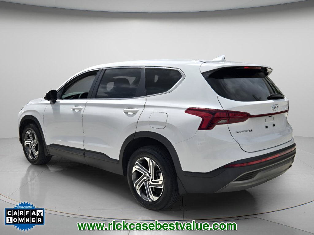 Used 2023 Hyundai Santa Fe SE w/ Winter Weather Package FWD image 8