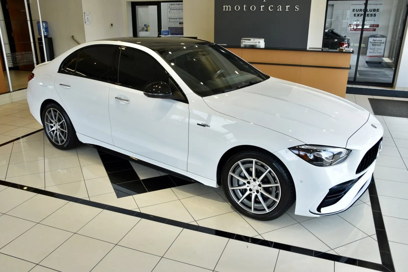 Used 2025 Mercedes-Benz C 43 AMG 4MATIC Sedan image 7