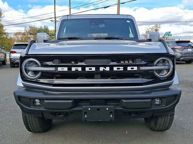 Used 2022 Ford Bronco Outer Banks image 5