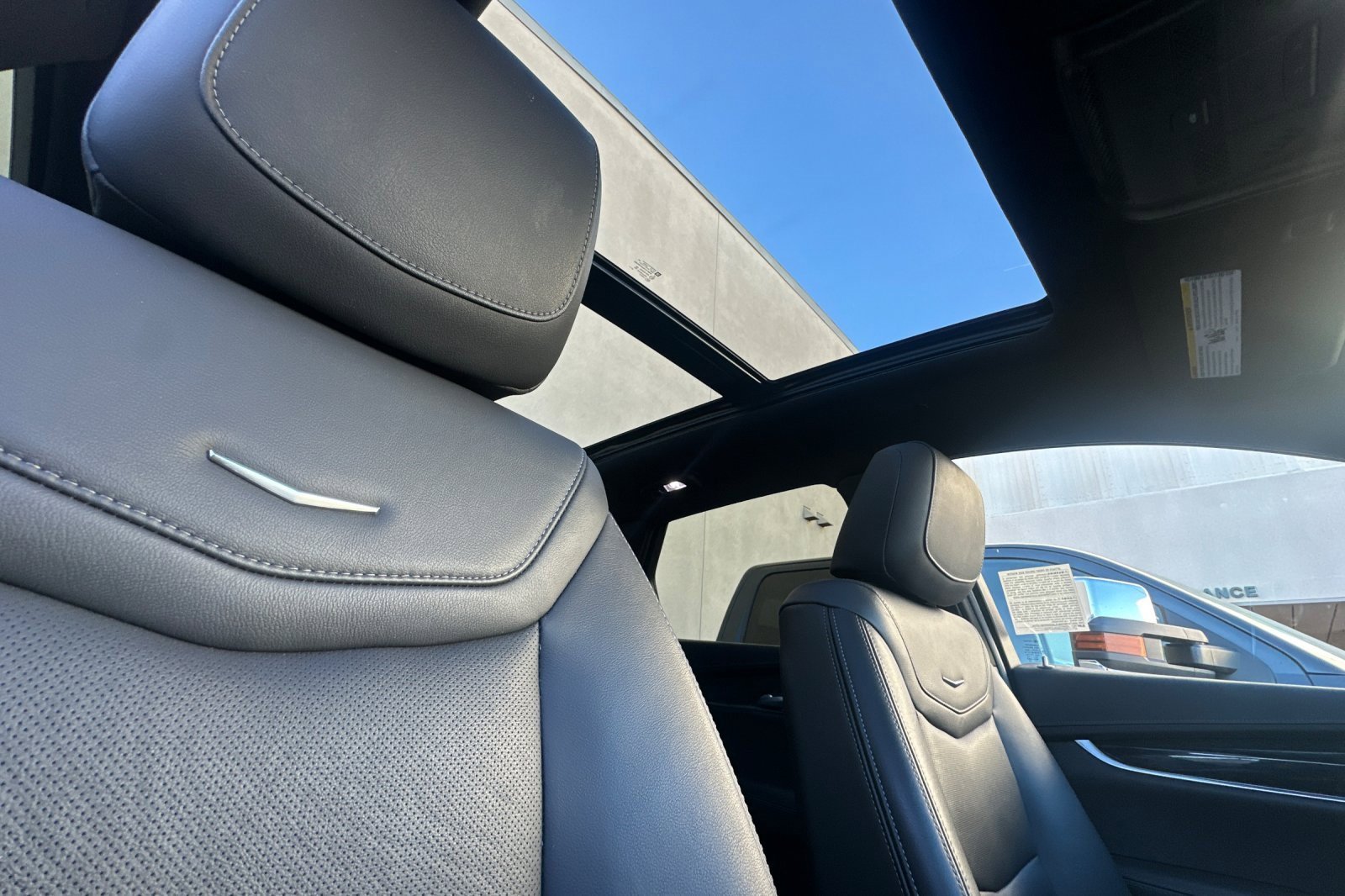 Used 2025 Cadillac XT5 Premium Luxury image 21