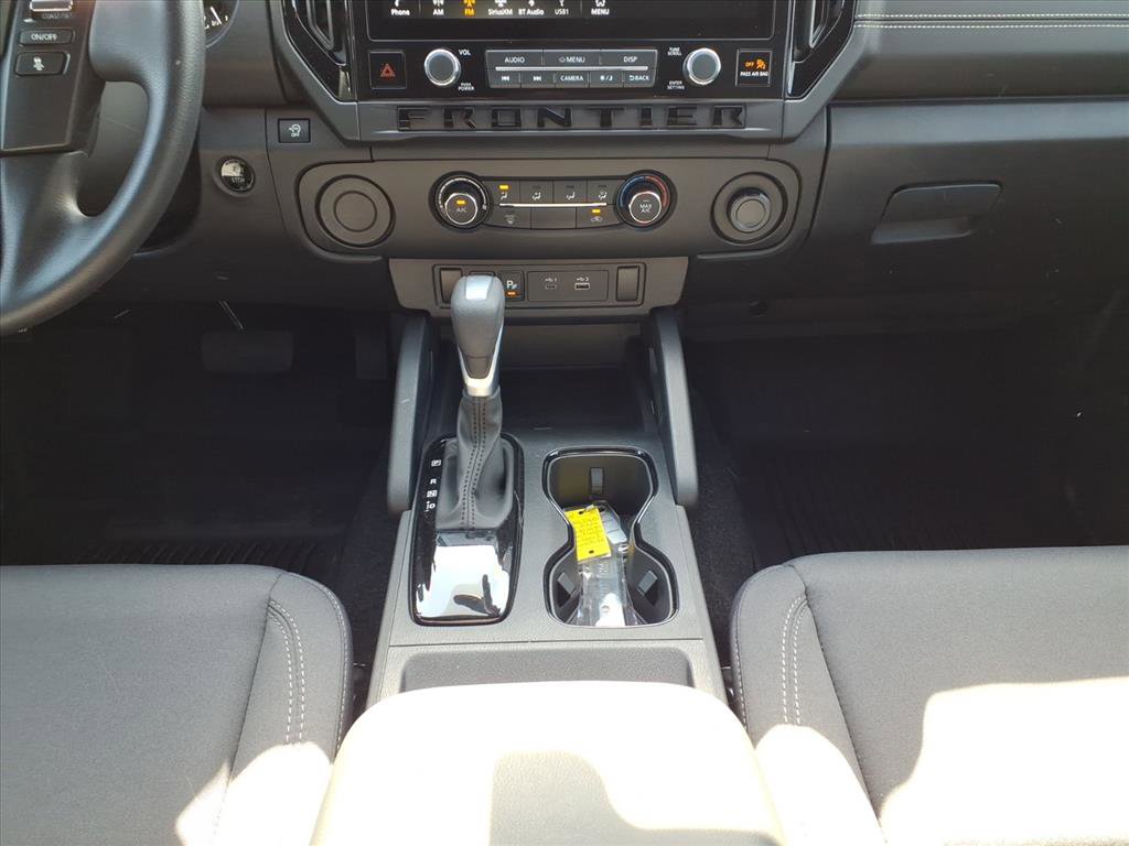 Used 2026 Nissan Frontier SV w/ Tow Package image 18