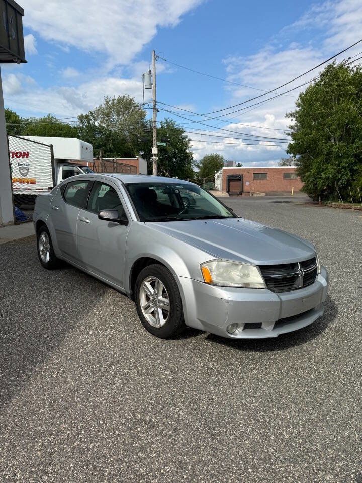 Used 2009 Dodge Avenger R/T FWD image 7