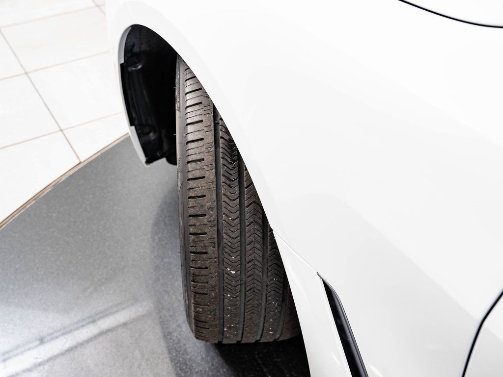 Used 2023 BMW i4 eDrive40 w/ Premium Package RWD image 48