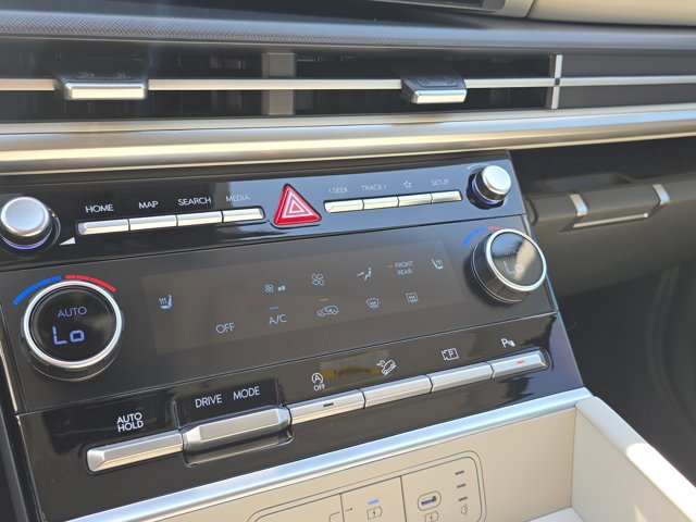 New 2026 Hyundai Santa Fe SEL image 15