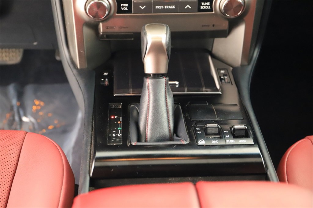 Used 2021 Lexus GX 460 Premium w/ Premium Package image 21