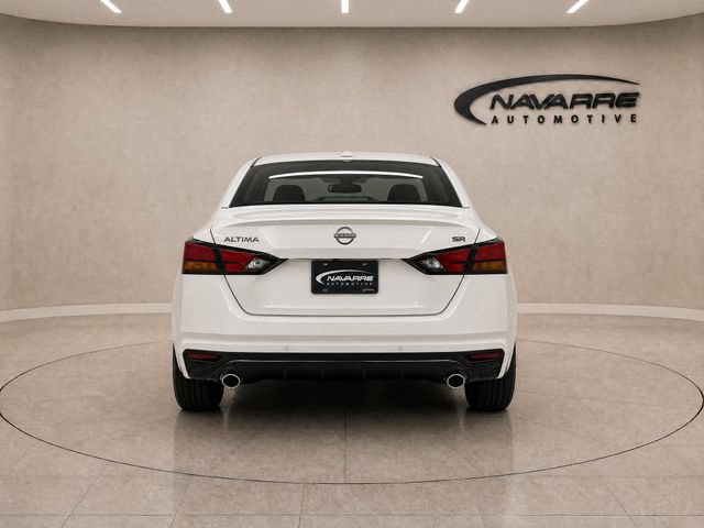 Used 2024 Nissan Altima 2.5 SR FWD image 8