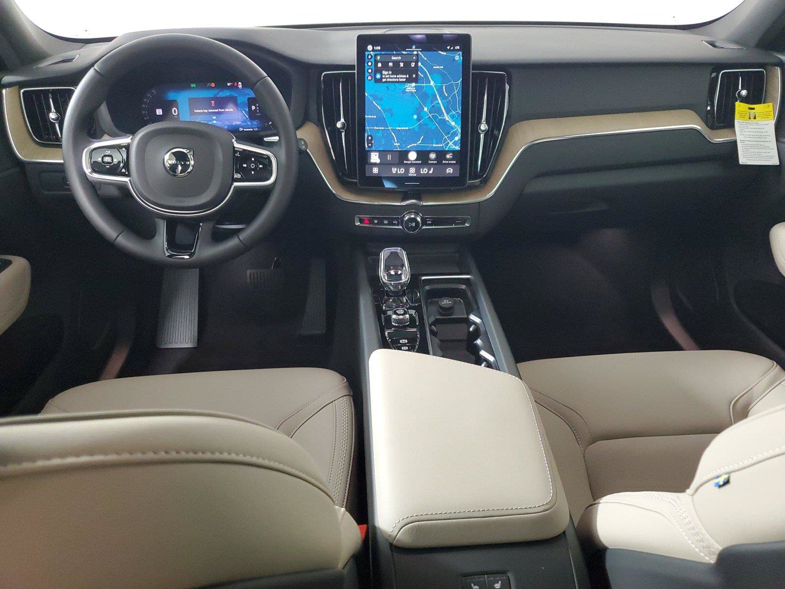 New 2027 Volvo XC60 B5 Core AWD/4WD image 15