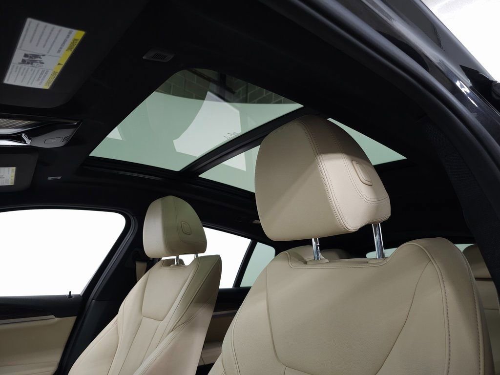 Used 2020 BMW X4 xDrive30i w/ Premium Package image 15