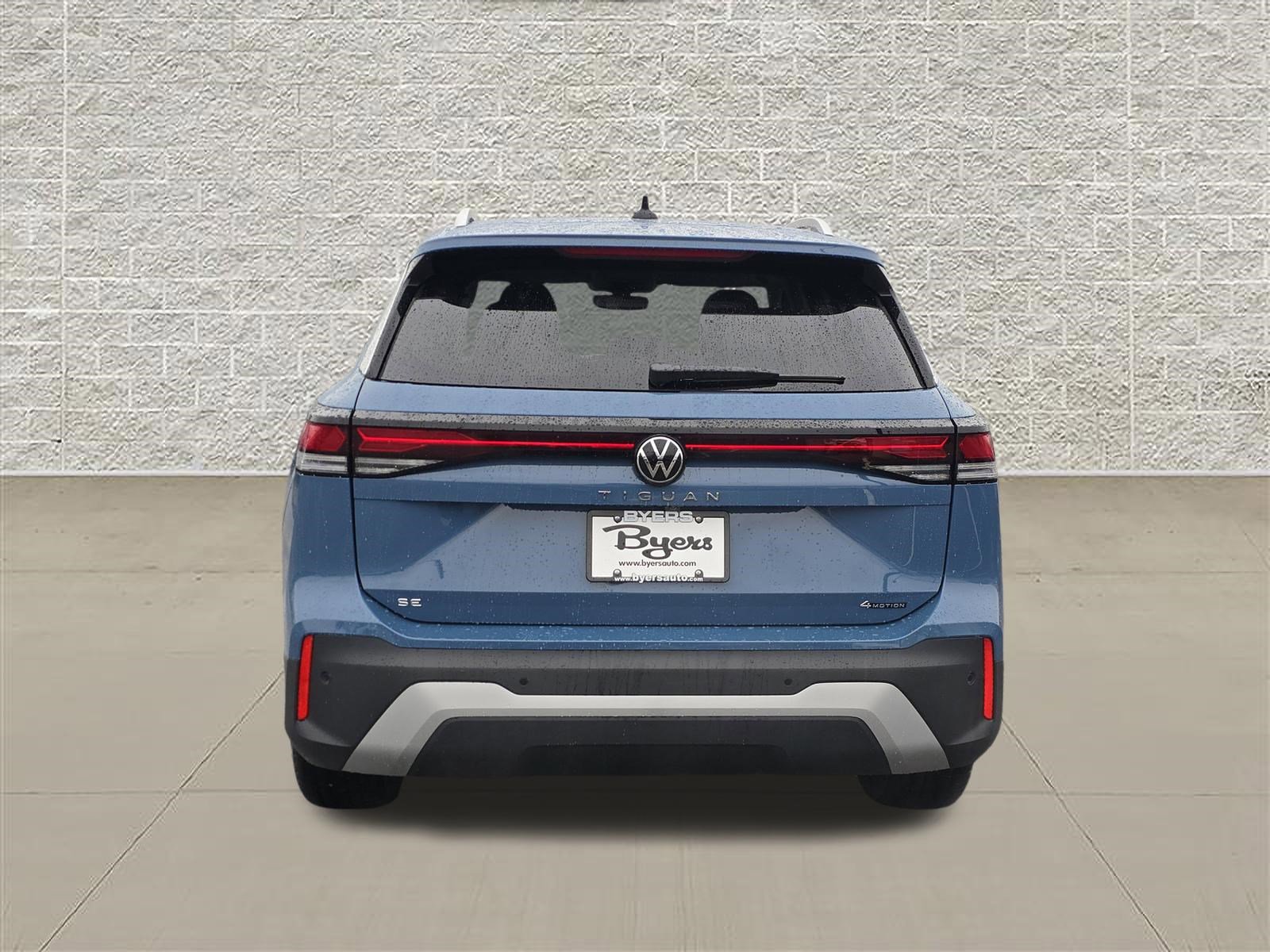 New 2026 Volkswagen Tiguan SE AWD/4WD image 6