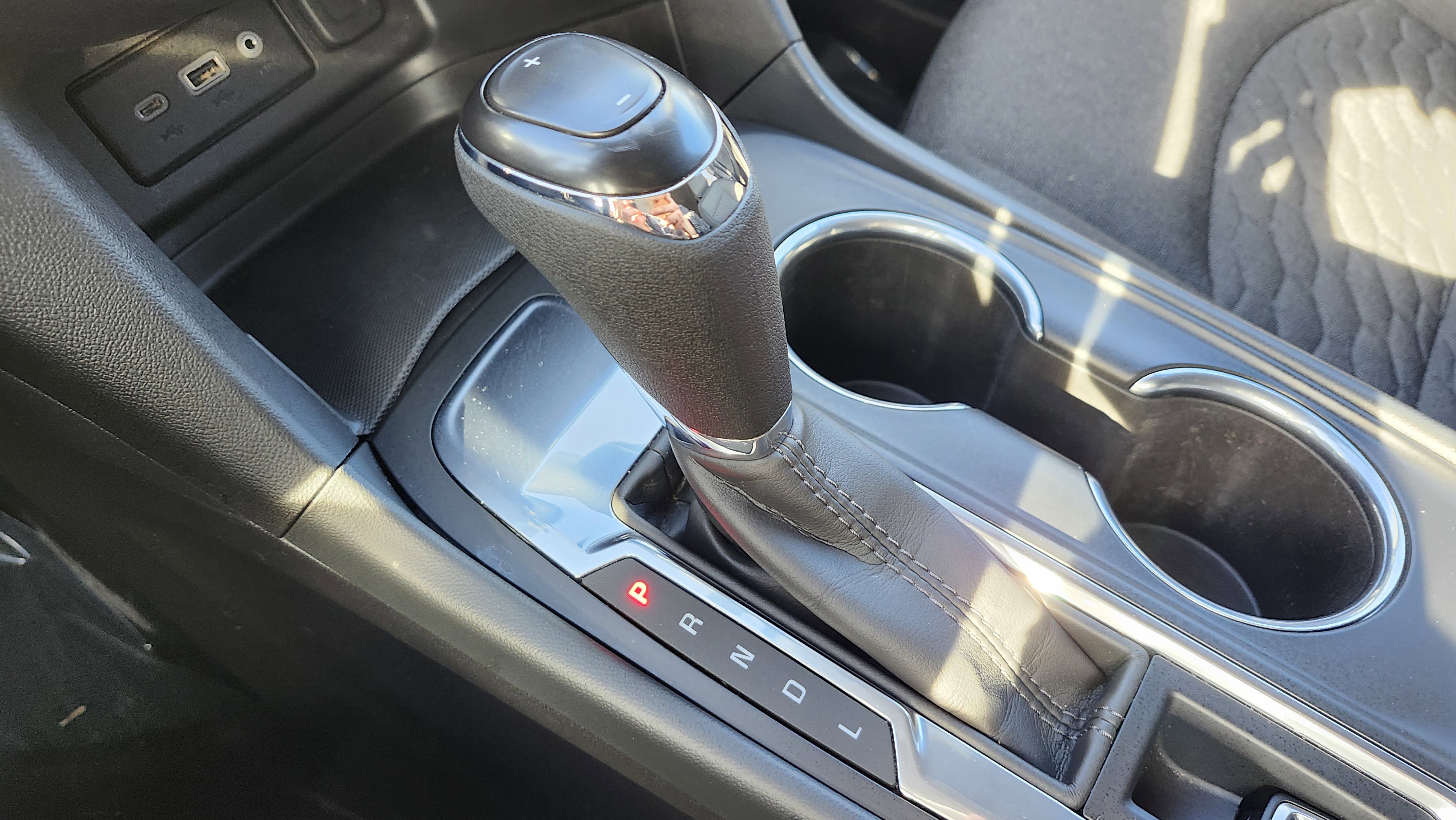 Used 2020 Chevrolet Equinox LT image 34