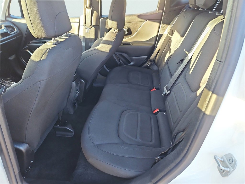 Used 2022 Jeep Renegade Latitude w/ Convenience Group image 33