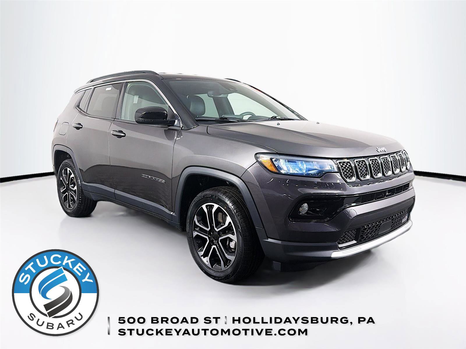 Used 2023 Jeep Compass Limited image 1