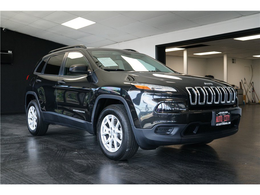 Used 2016 Jeep Cherokee Sport AWD/4WD image 1