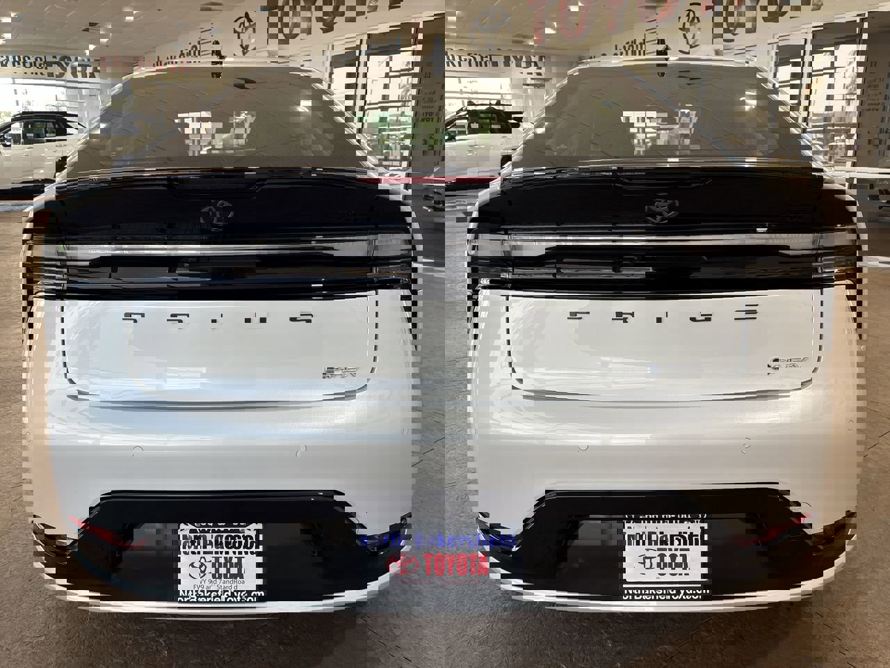 New 2026 Toyota Prius Plug-In Hybrid image 9