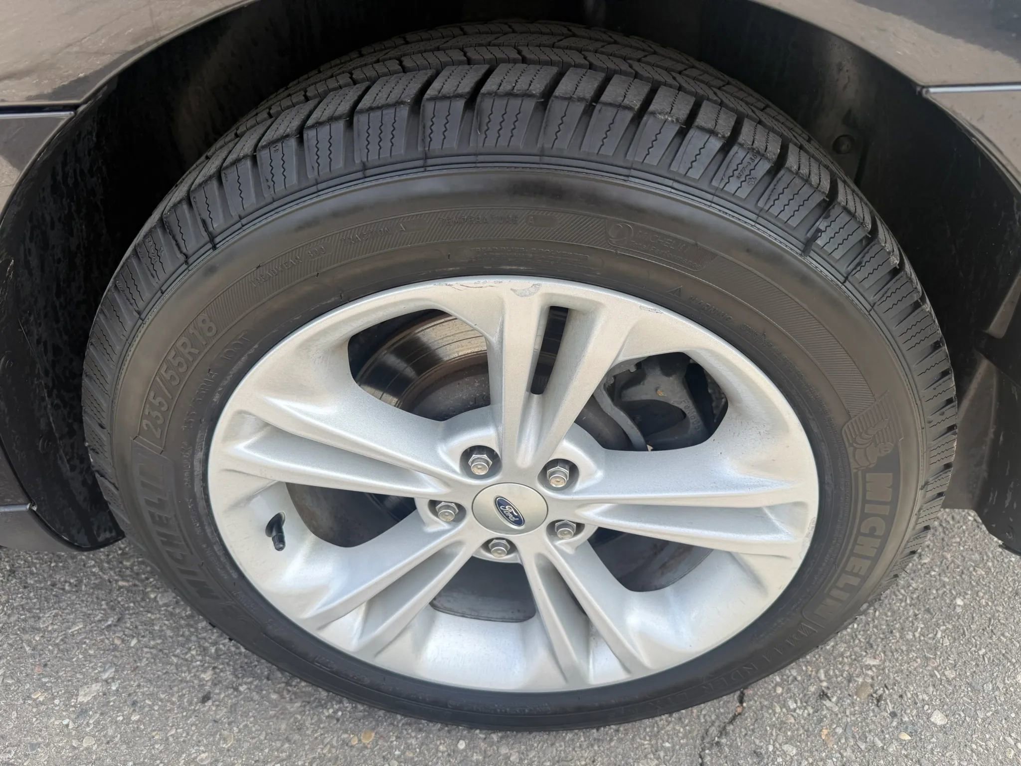 Used 2015 Ford Taurus SEL w/ Equipment Group 201A image 10