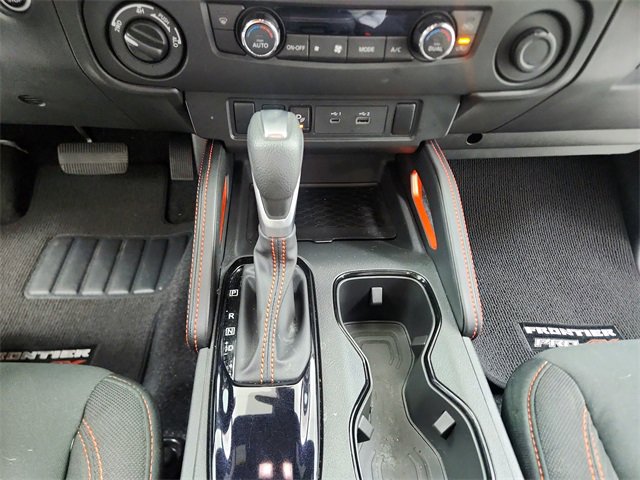 Used 2025 Nissan Frontier PRO-4X image 25
