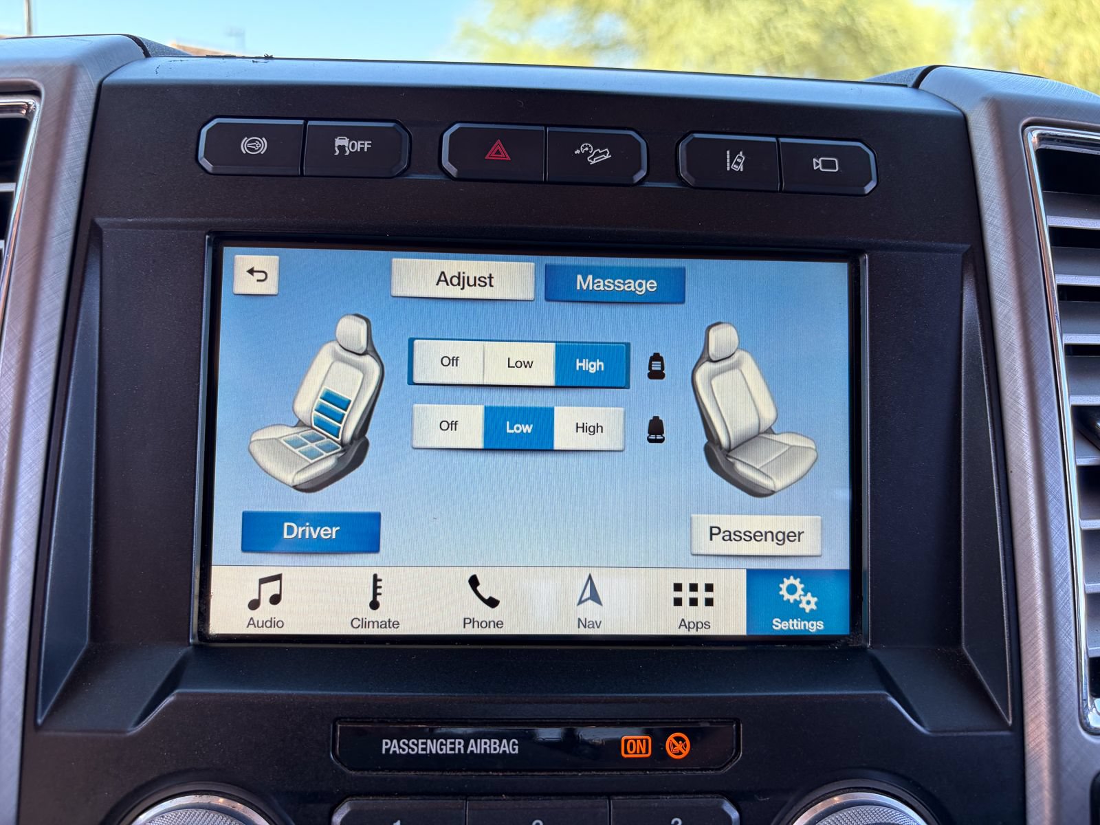 Used 2018 Ford F350 Limited AWD/4WD image 7