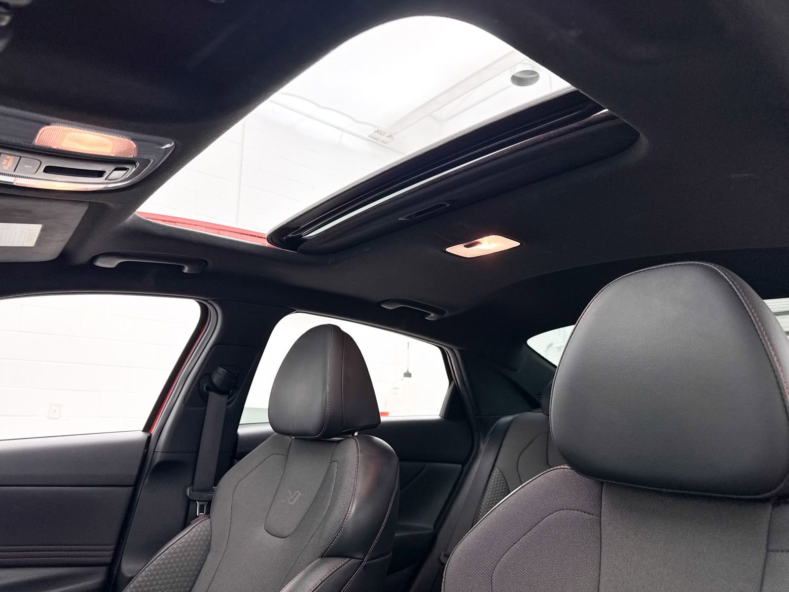 Used 2022 Hyundai Elantra N Line image 3