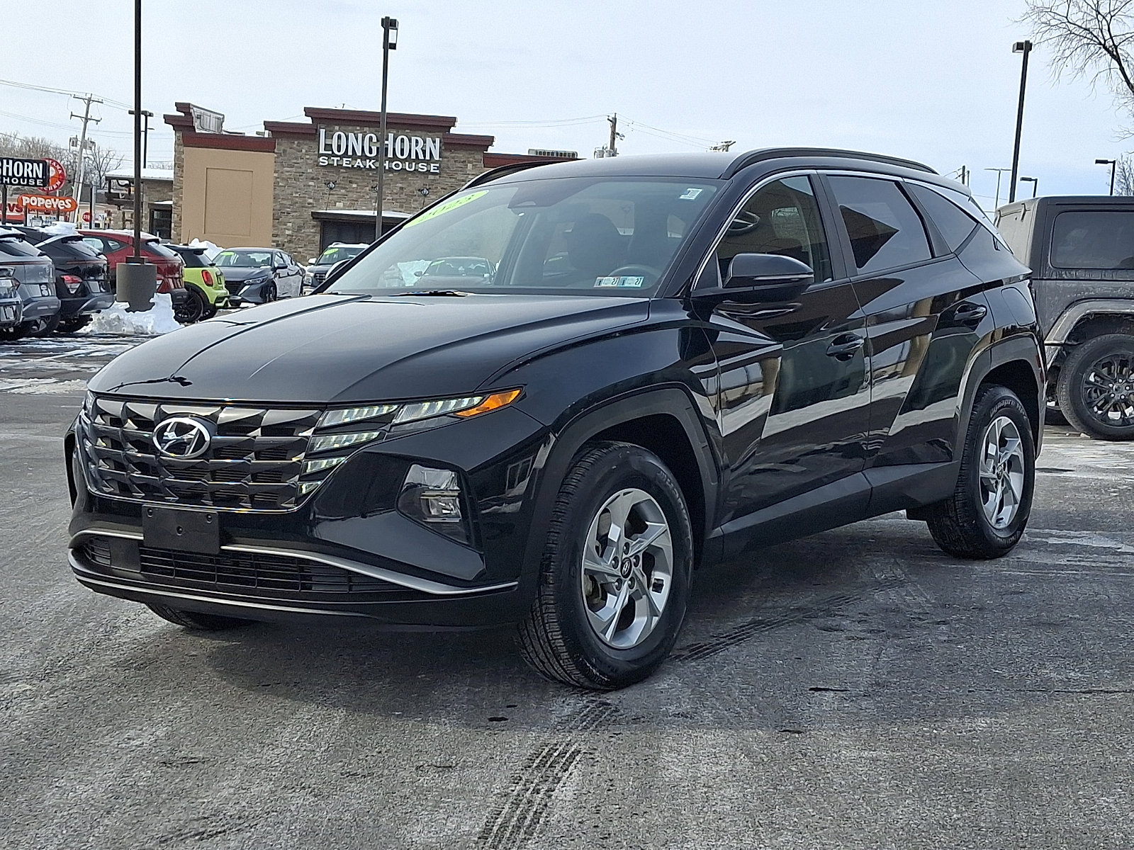 Used 2023 Hyundai Tucson SEL image 3