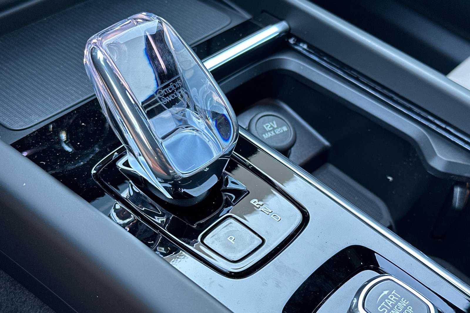 New 2026 Volvo XC60 B5 Plus w/ Climate Package image 19