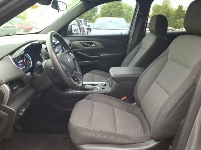 Used 2023 Chevrolet Traverse LT AWD/4WD image 25