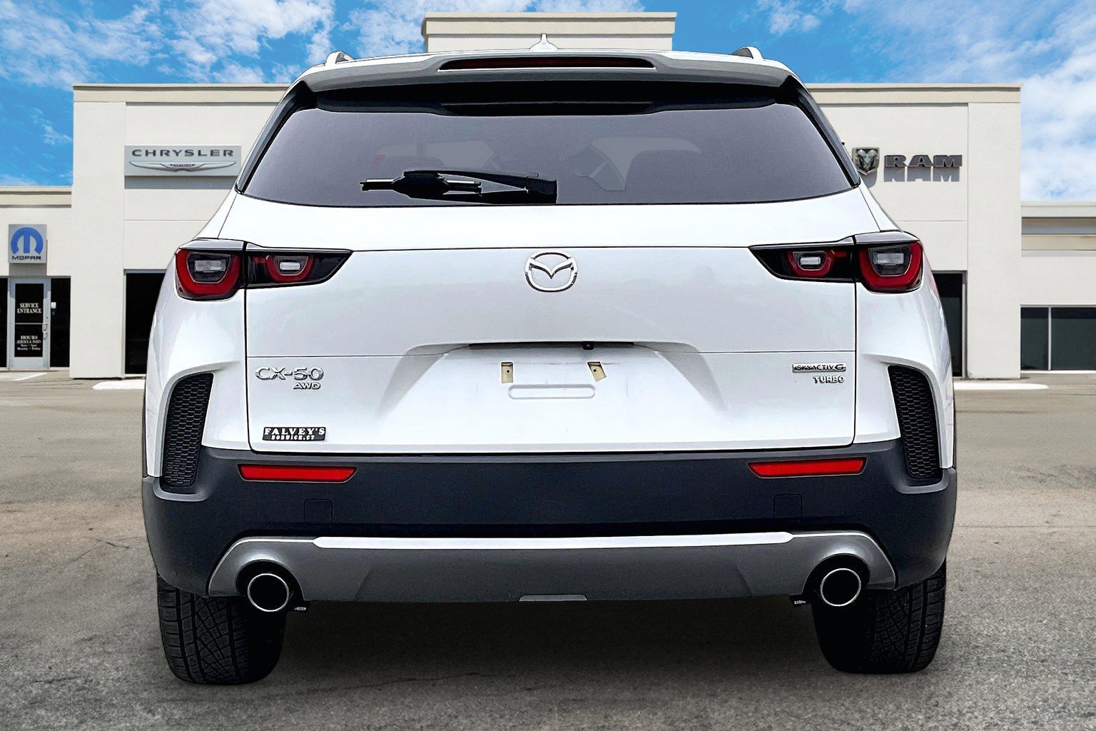 Used 2023 MAZDA CX-50 AWD 2.5 Turbo w/ Premium Pkg image 4