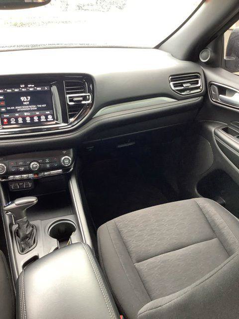 Certified 2022 Dodge Durango SXT w/ Blacktop Package AWD/4WD image 20