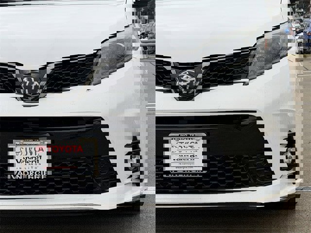 Used 2018 Toyota Sienna SE image 9