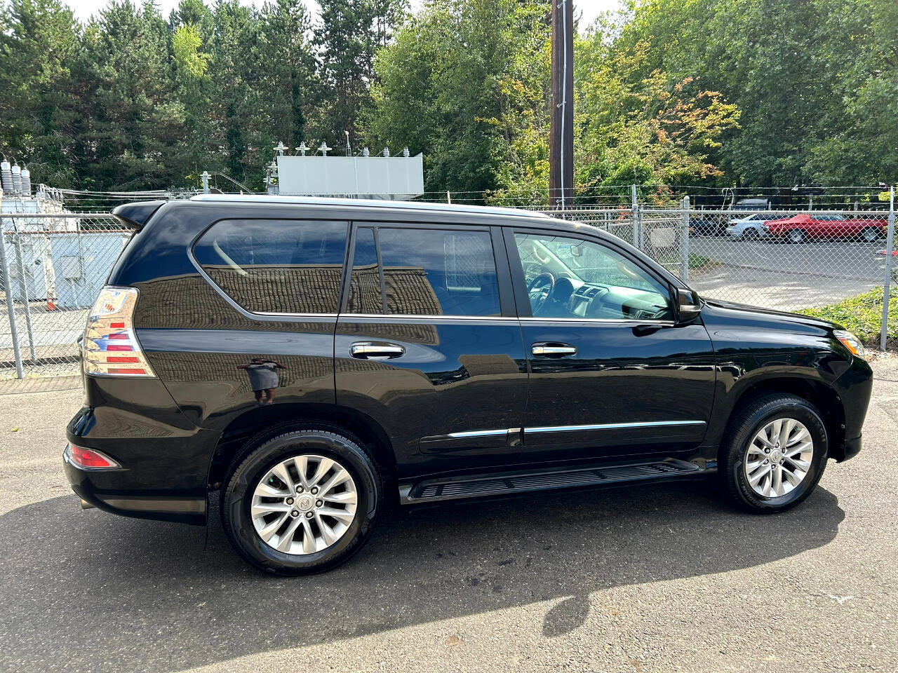 Used 2015 Lexus GX 460 Premium image 4