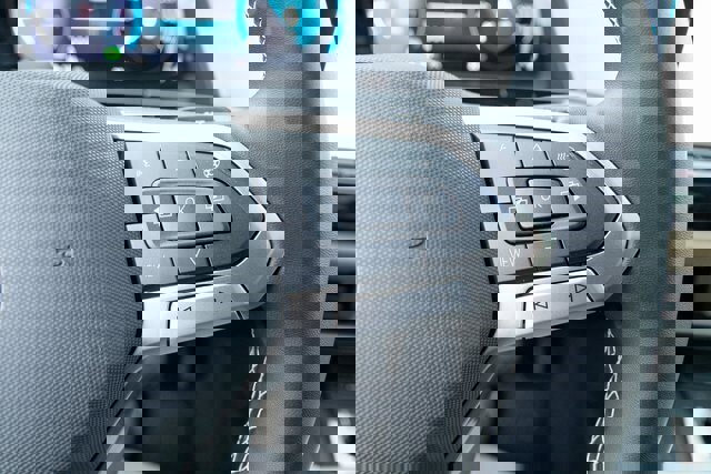 New 2026 Volkswagen Atlas Cross Sport SE image 23