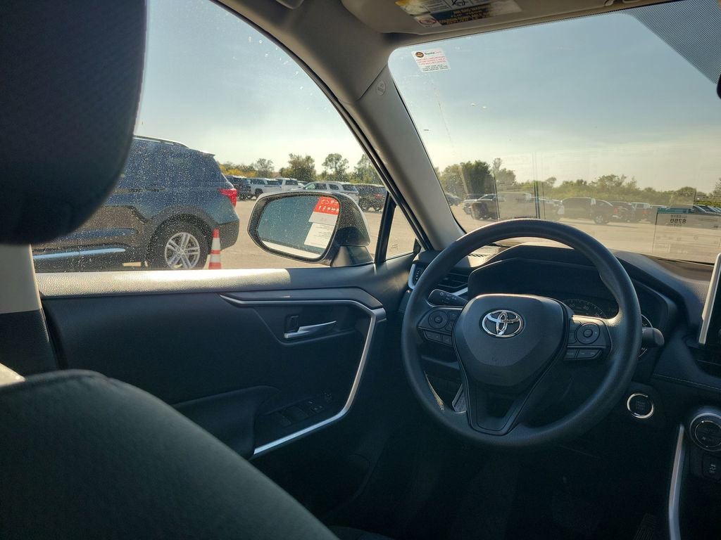 New 2025 Toyota RAV4 XLE image 15