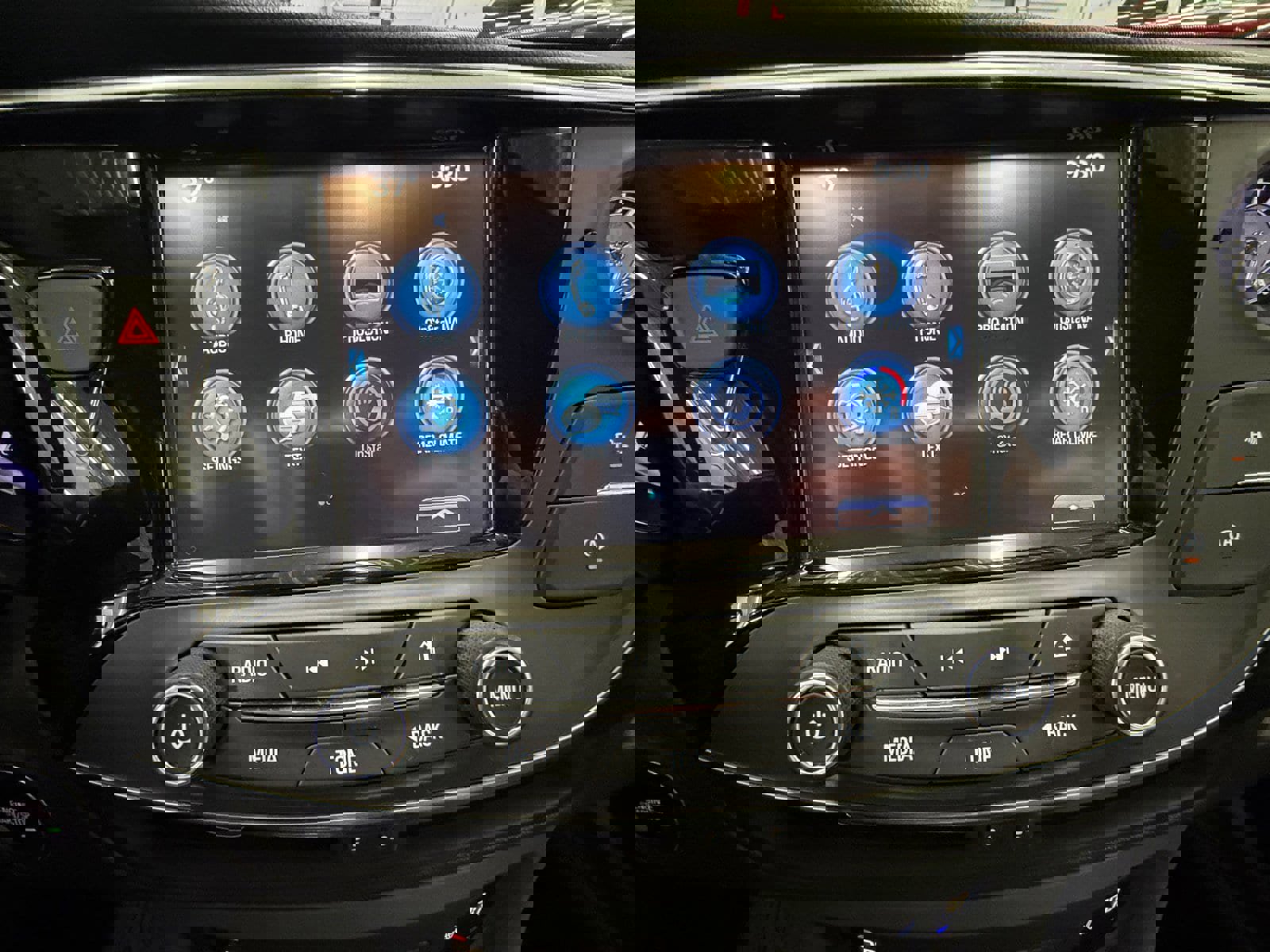 Used 2020 Buick Envision Essence image 20