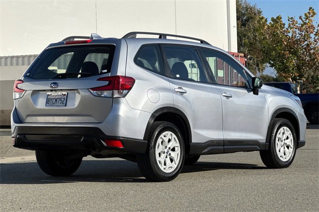 Used 2021 Subaru Forester image 4