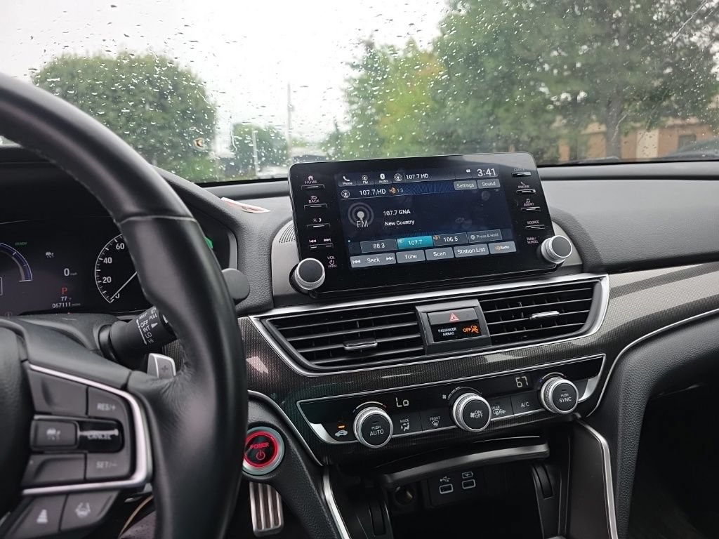 Used 2022 Honda Accord Sport image 21