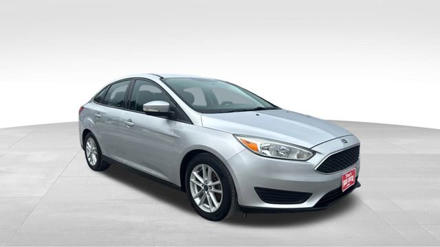 Used 2016 Ford Focus SE w/ SE Cold Weather Package