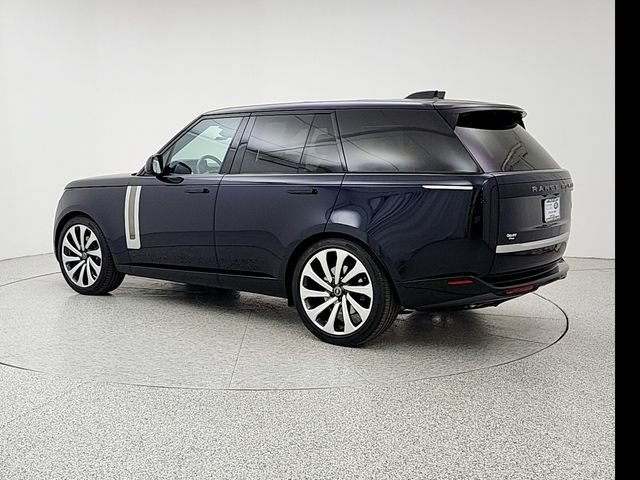 Certified 2025 Land Rover Range Rover SV AWD/4WD image 7