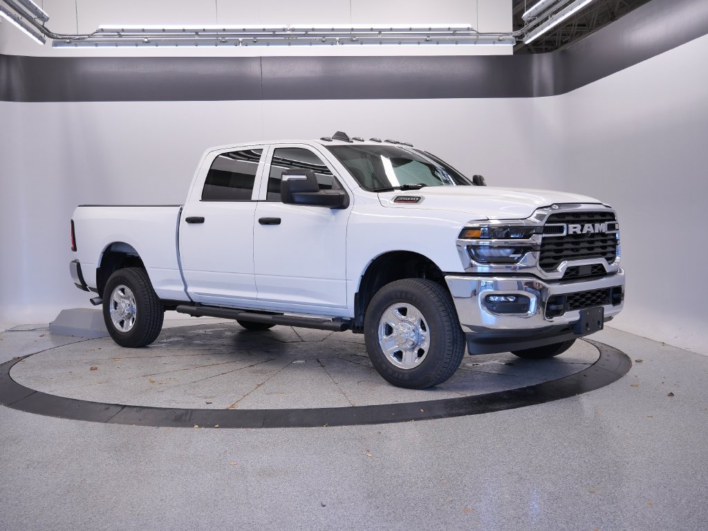Used 2026 RAM 2500 Tradesman AWD/4WD image 7