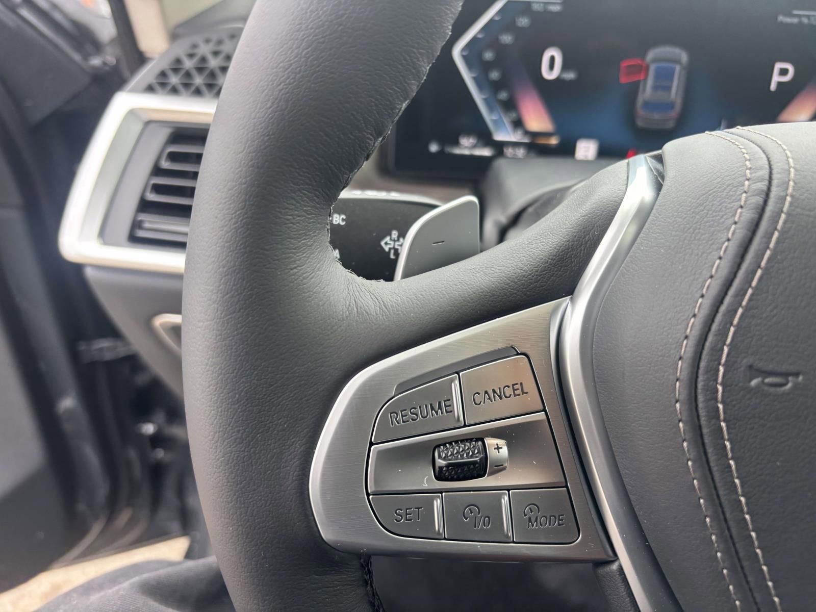 New 2026 BMW X7 xDrive40i w/ Executive Package image 17