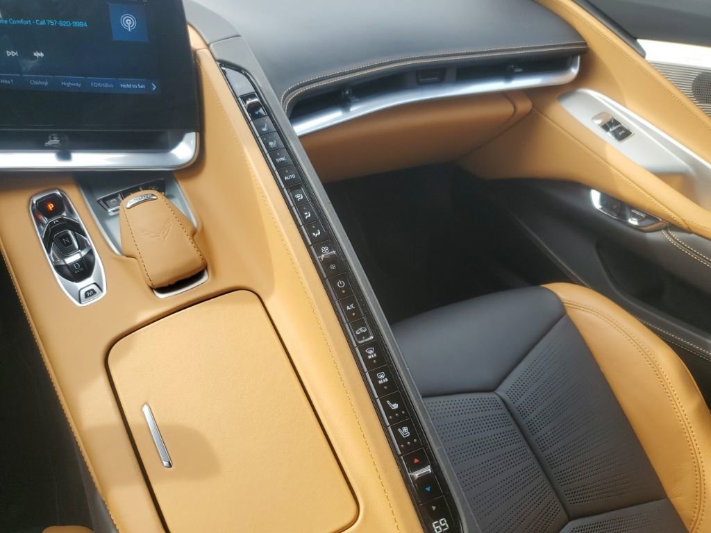 Used 2024 Chevrolet Corvette E-Ray image 19