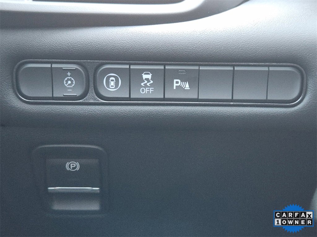 Certified 2025 Acura TLX w/ Technology Package image 23