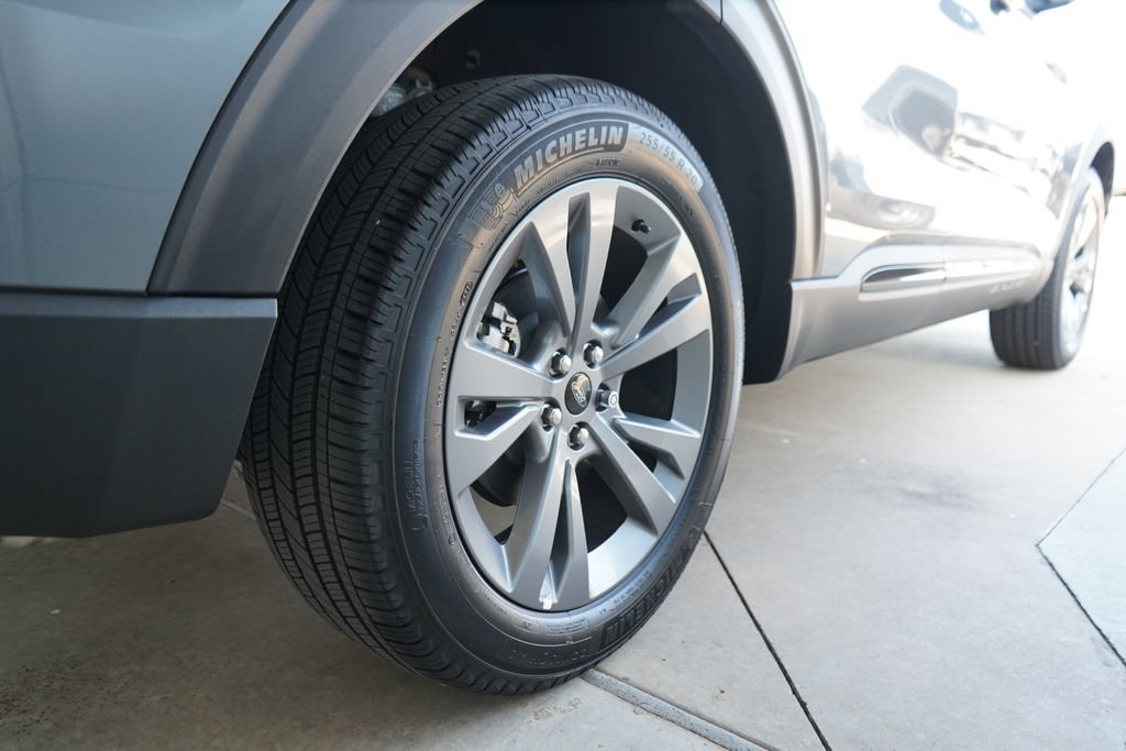 New 2026 Ford Explorer Active w/ Active Comfort Package AWD/4WD image 9