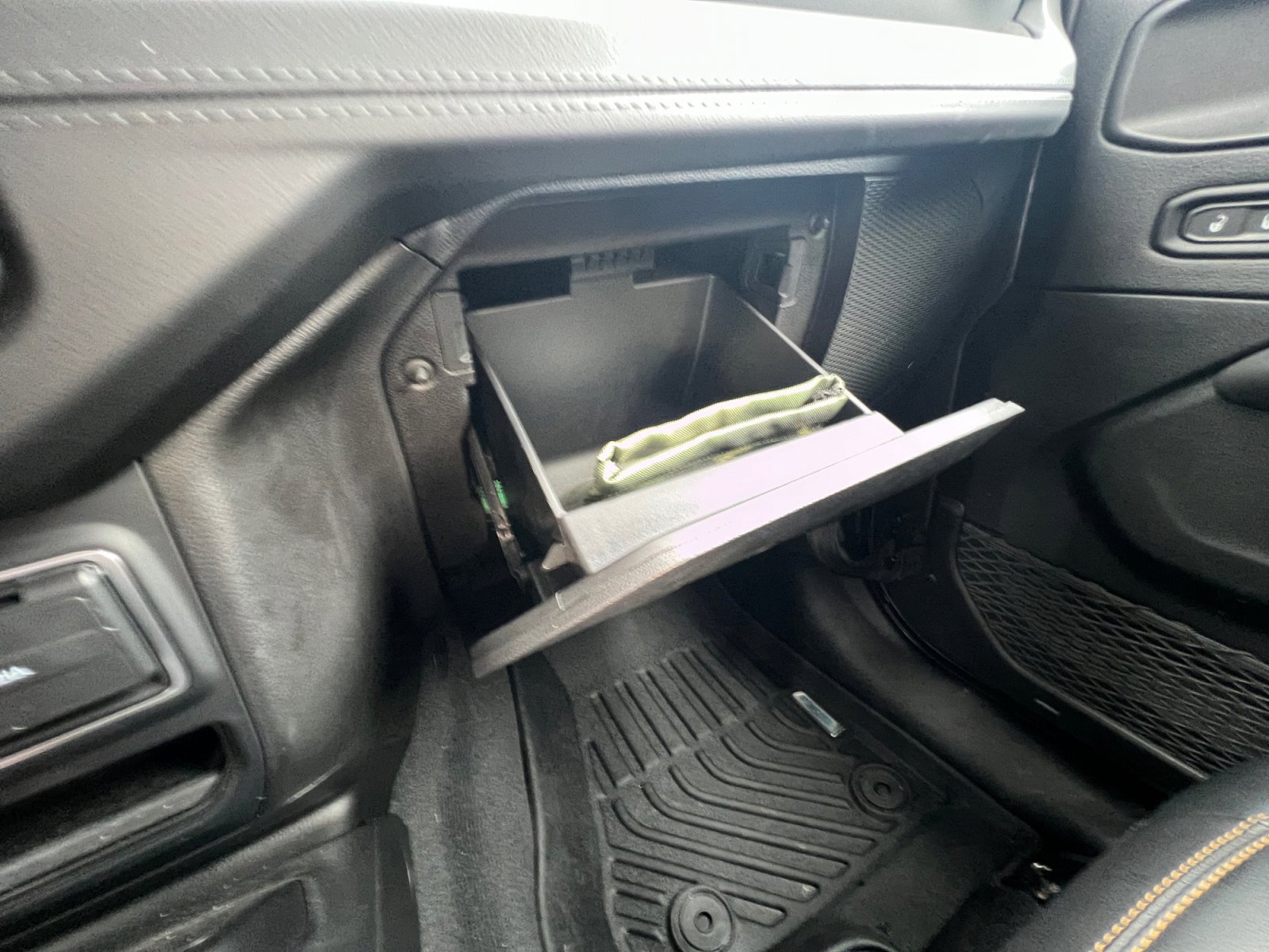 Used 2025 Jeep Gladiator Sport image 21