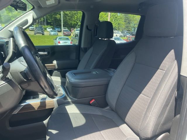 Used 2021 Chevrolet Silverado 1500 LT Trail Boss w/ LPO, Dark Essentials Package AWD/4WD image 11