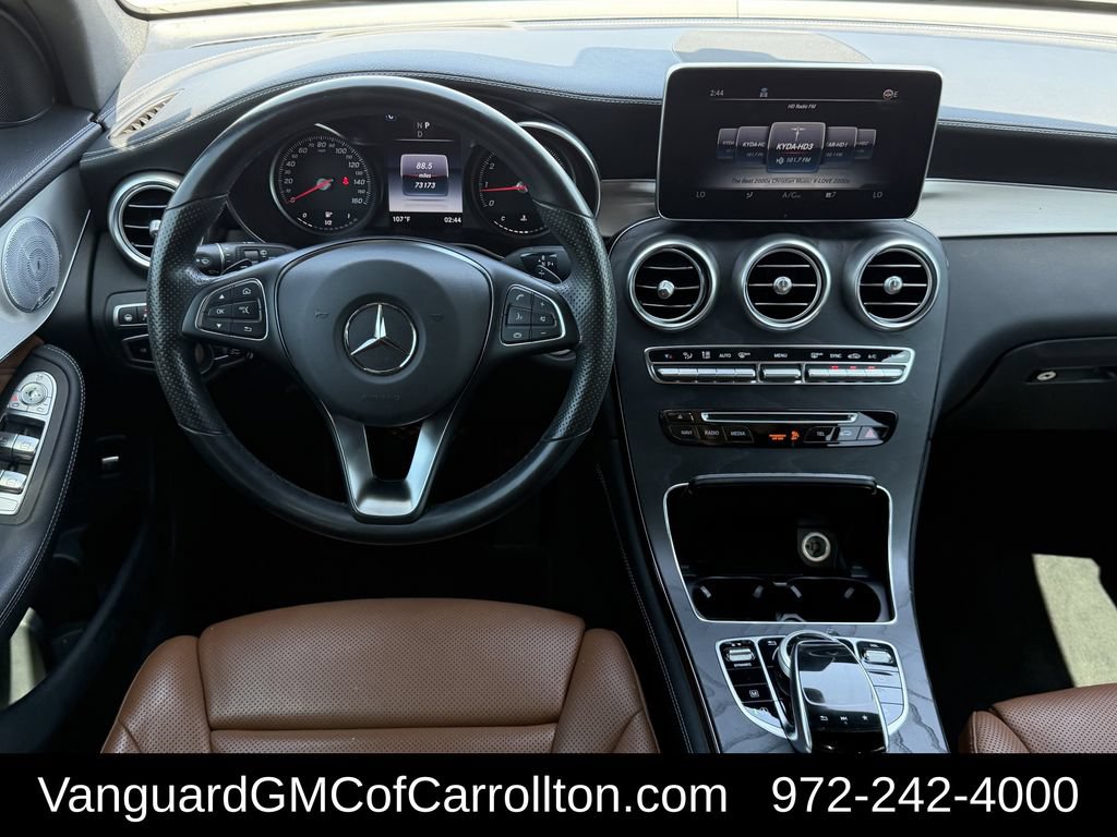 Used 2019 Mercedes-Benz GLC 300 4MATIC image 12
