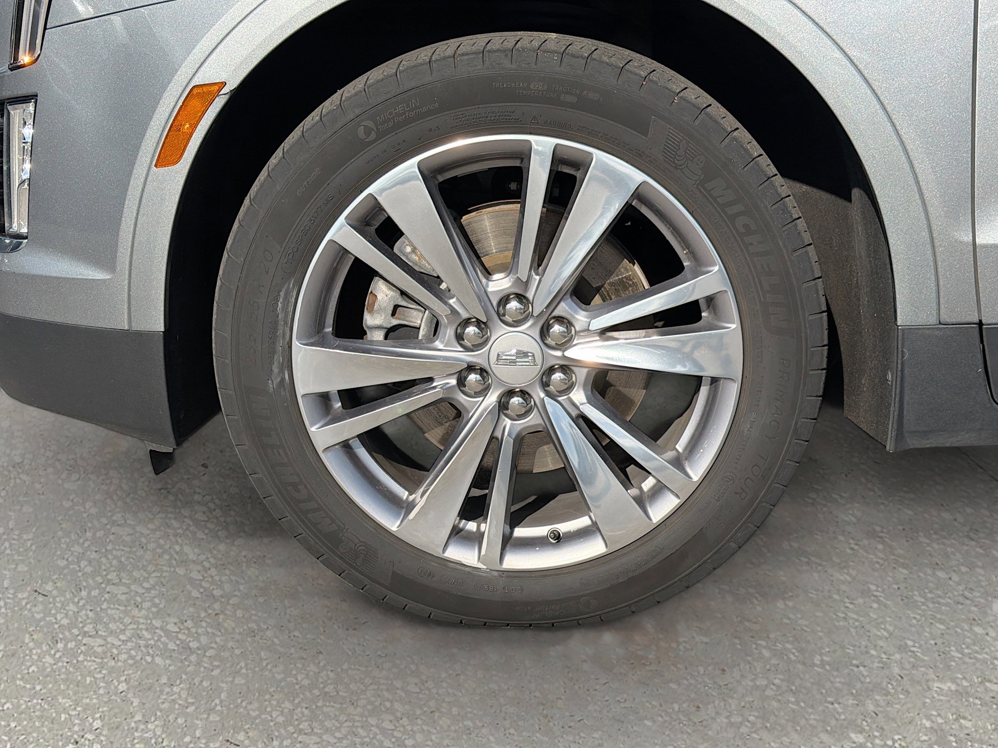 Used 2024 Cadillac XT5 Premium Luxury image 40