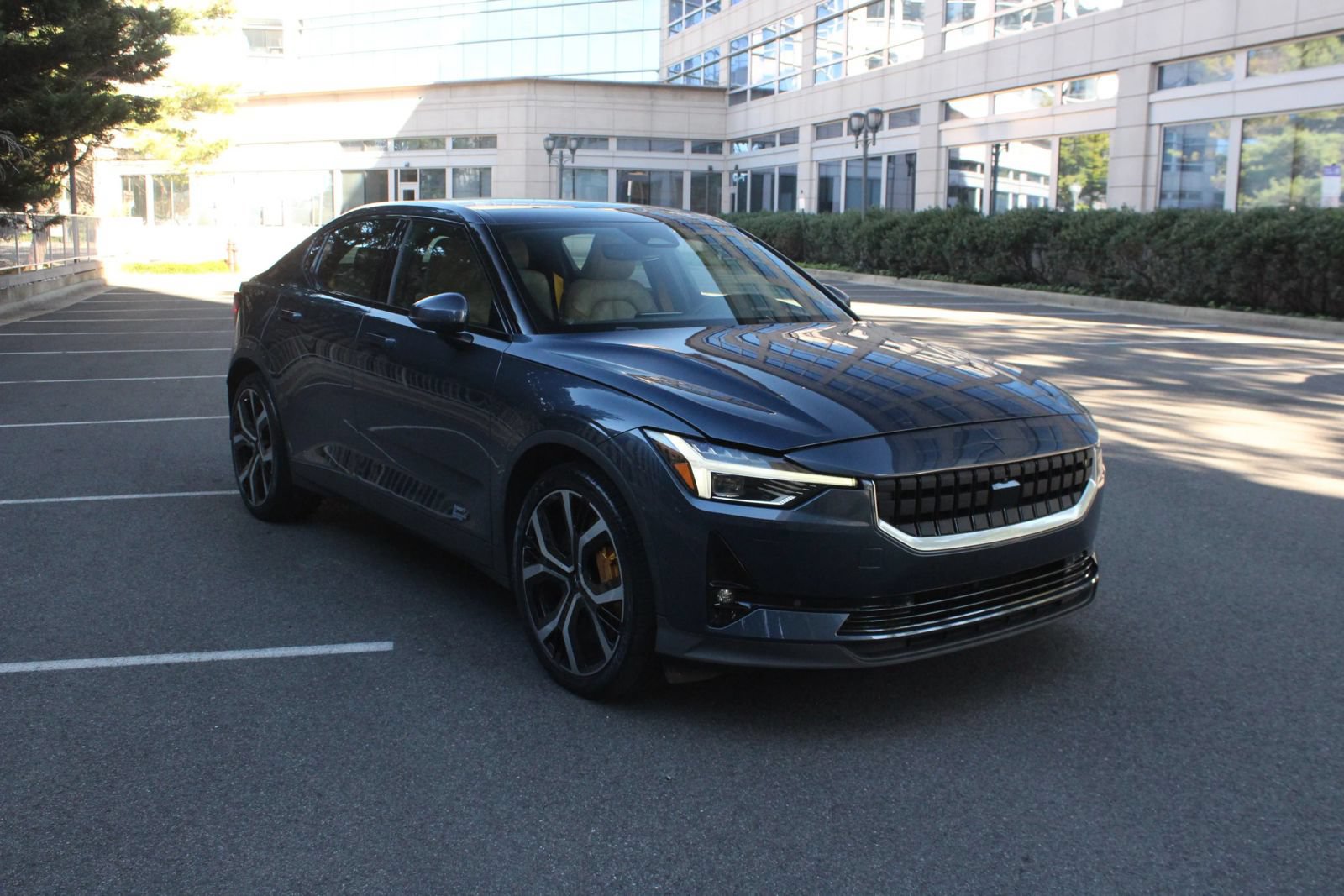 Used 2021 Polestar Polestar 2 w/ Performance Package AWD/4WD image 1