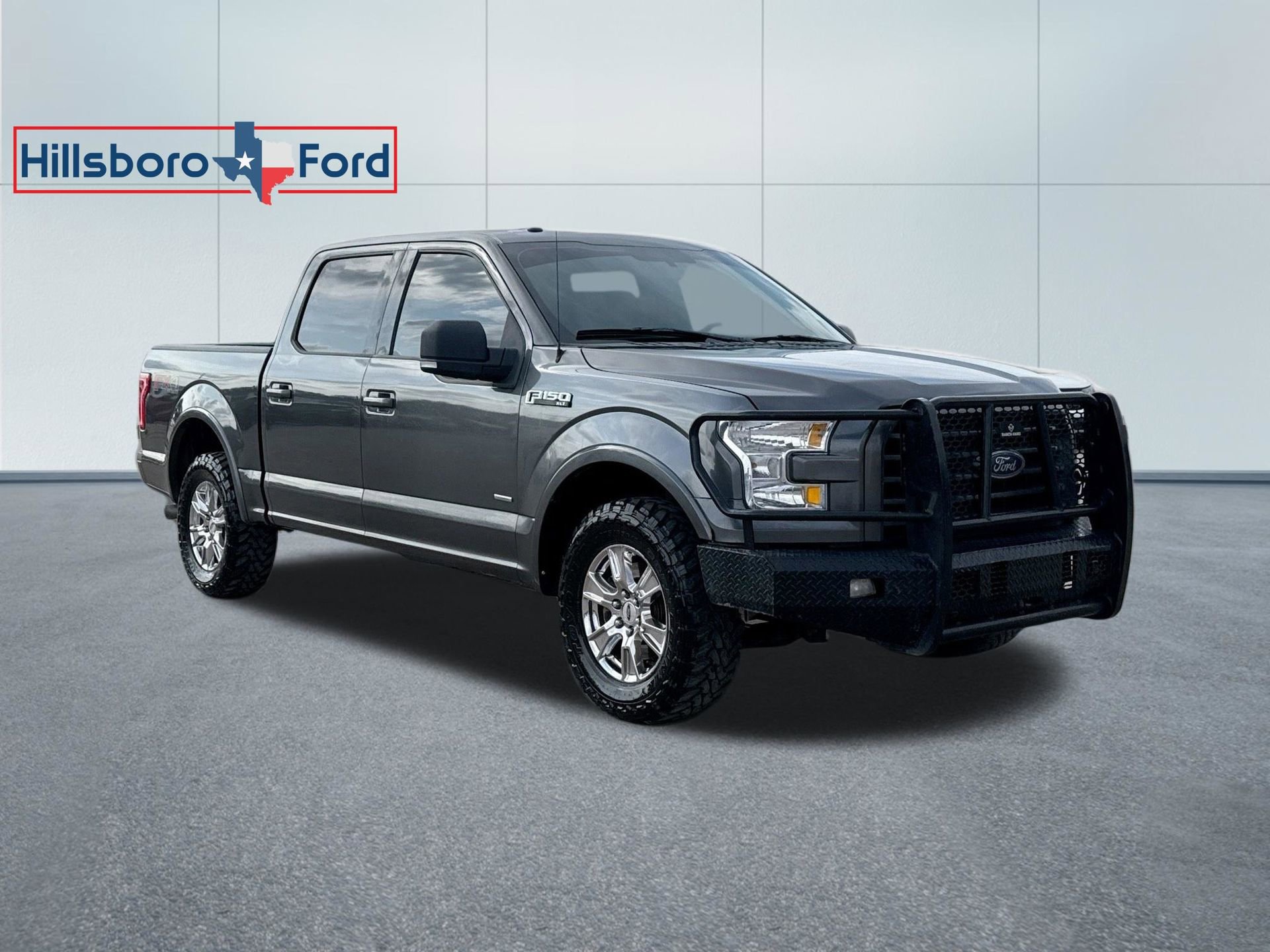 Used 2016 Ford F150 XLT w/ Equipment Group 302A Luxury image 5