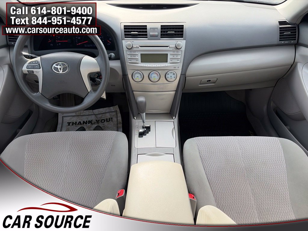 Used 2011 Toyota Camry LE FWD image 9