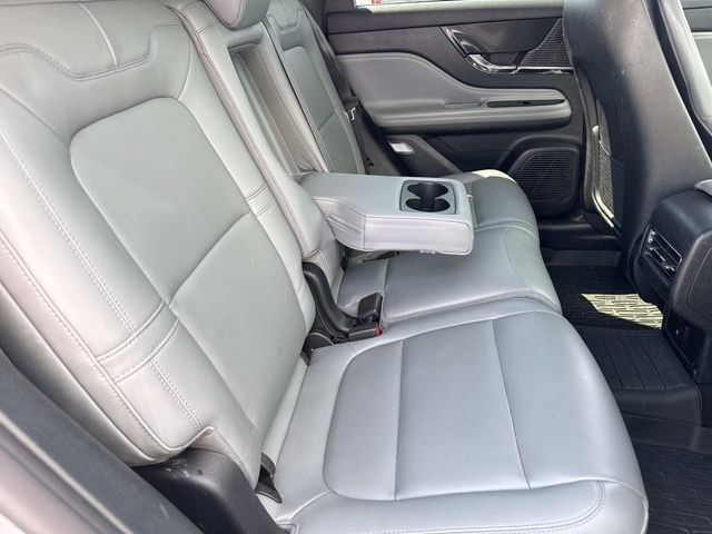 Used 2022 Lincoln Corsair FWD image 12